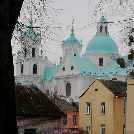 Apartmán Vydatny Adpachynak Grodno Exteriér fotografie